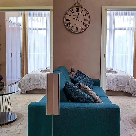 Liana Hrebienok C107 Apartment *