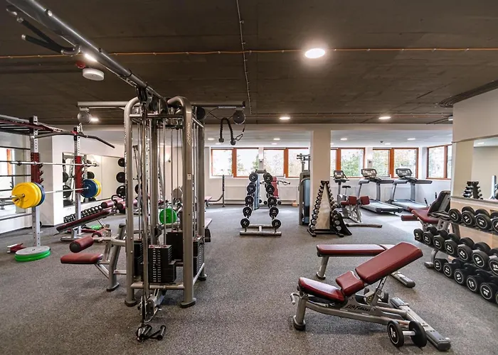 Liana Hrebienok C107